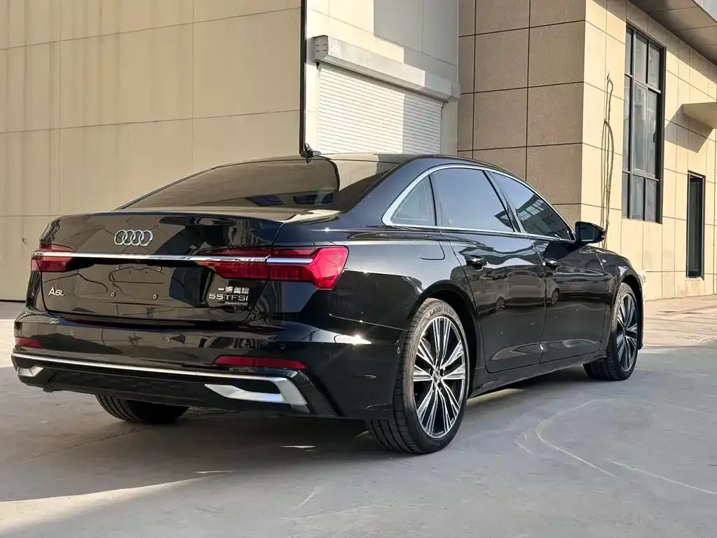 Audi A6L — фото 4