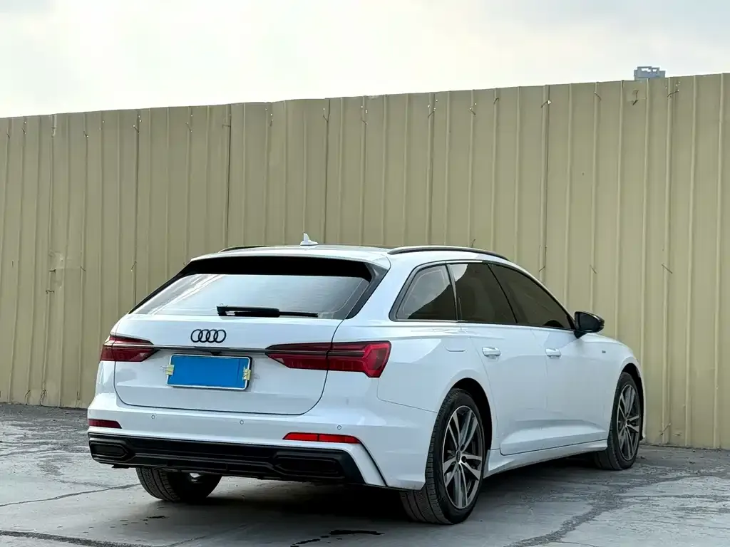 Audi A6 (Import) 2023 из CN, фото 9