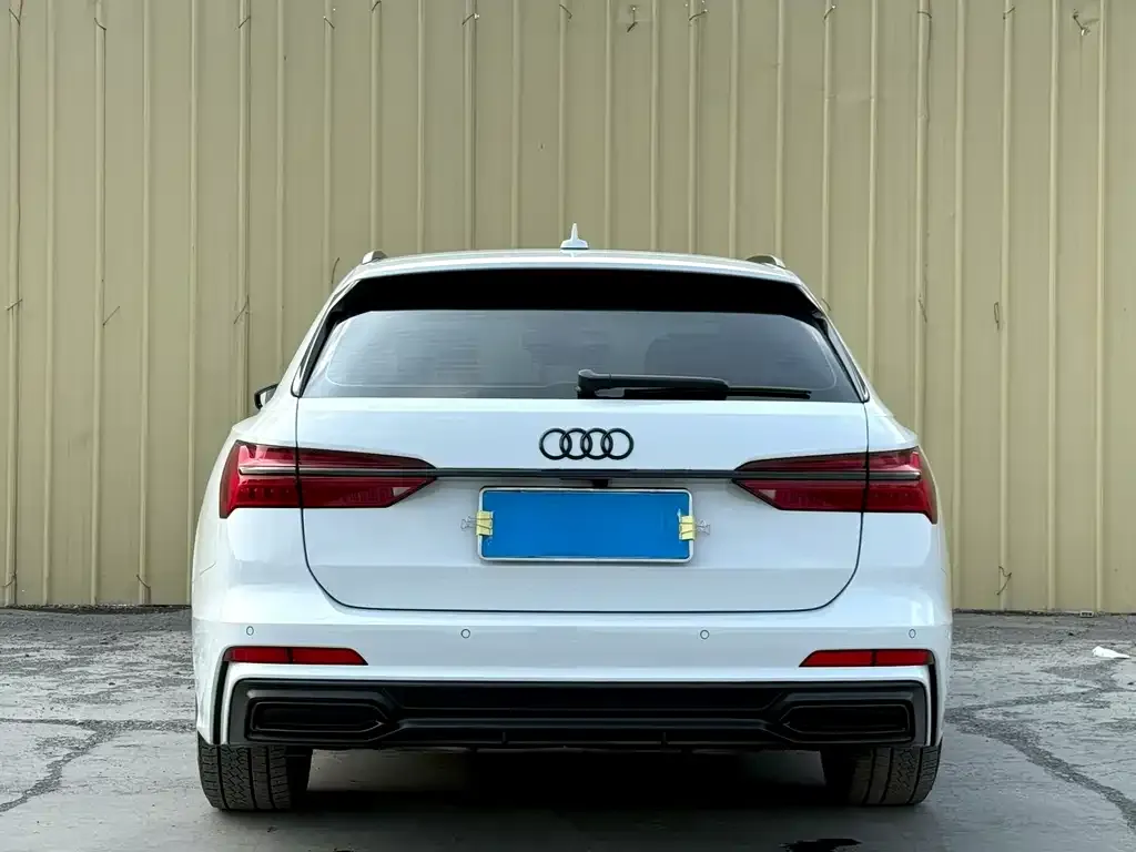 Audi A6 (Import) 2023 из CN, фото 3