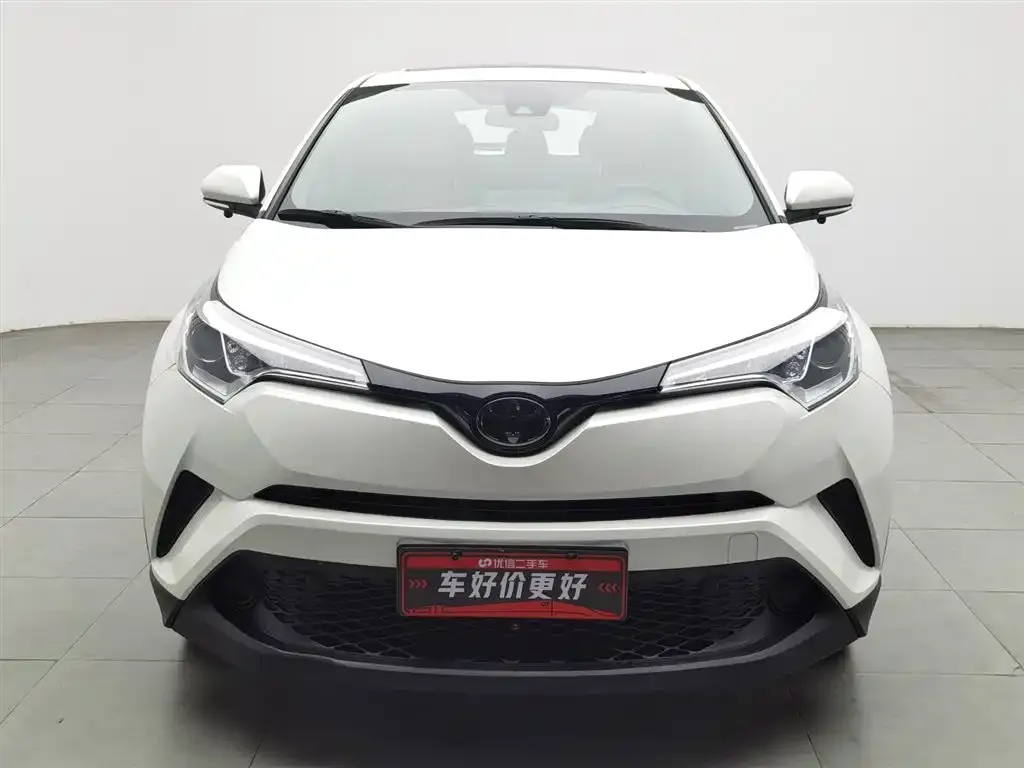 Toyota C-HR — фото 4