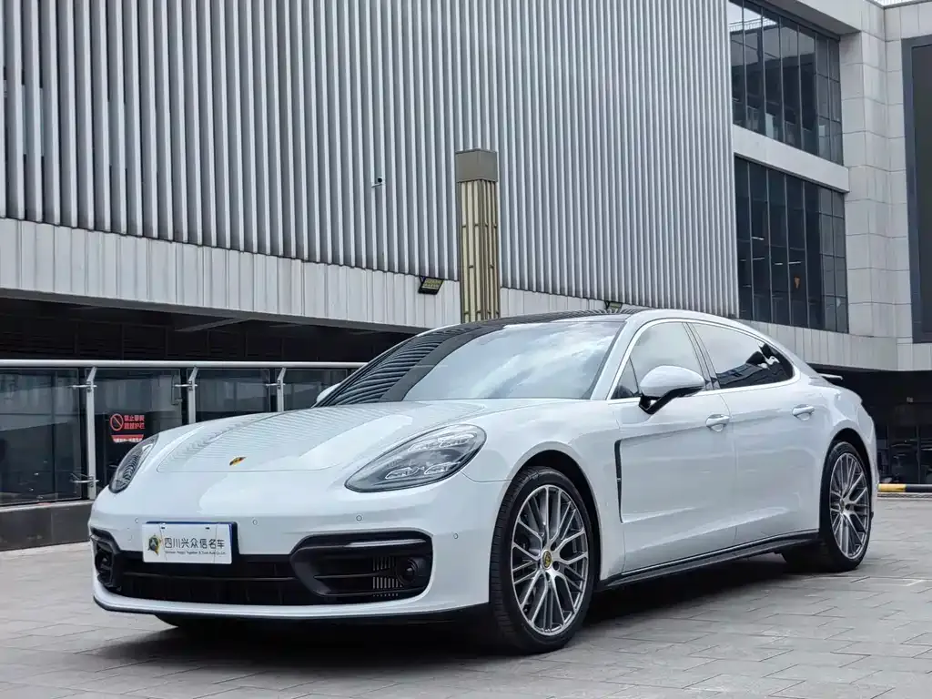 Porsche Panamera — фото 7