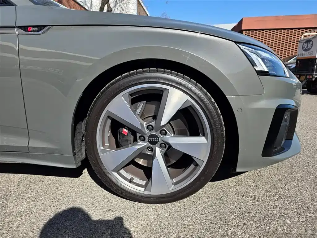Audi S5 2025 из CN, фото 9