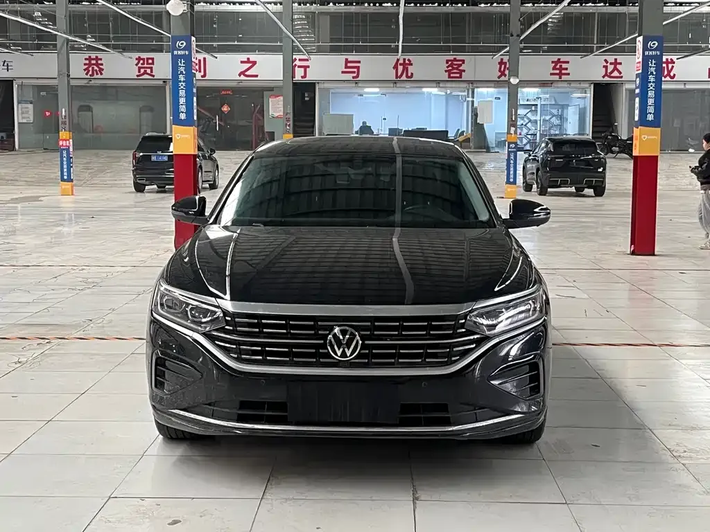 Volkswagen Passat — фото 2