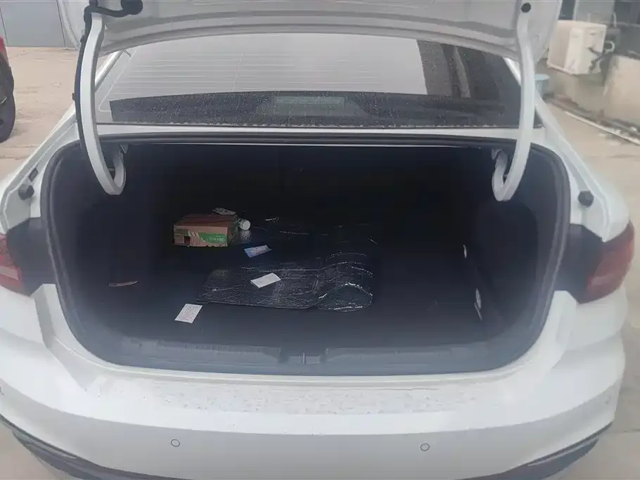 Volkswagen Lavida 2023 из CN, фото 4