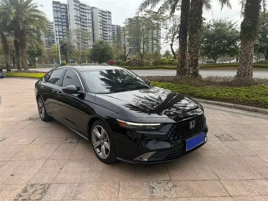 Honda Accord — фото 2