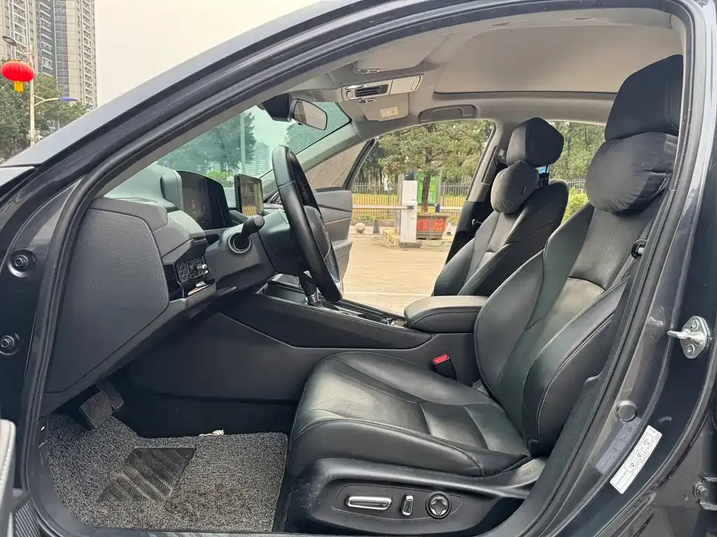 Honda Accord — фото 7