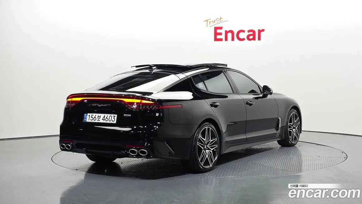 Kia Stinger 2021 из KR, фото 2