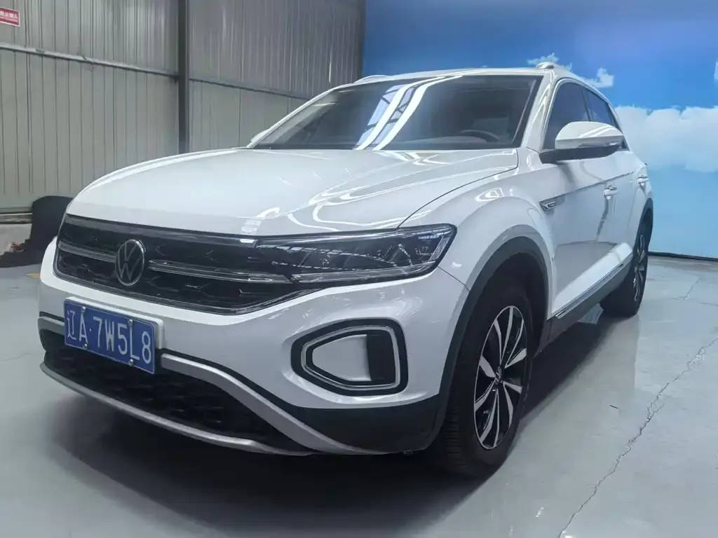 Volkswagen T-Roc 2023 из CN, фото 8
