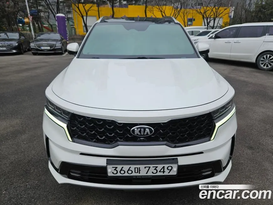 Kia Sorento — фото 1