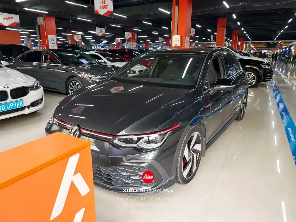 Volkswagen Golf GTI 2023 из CN, фото 1