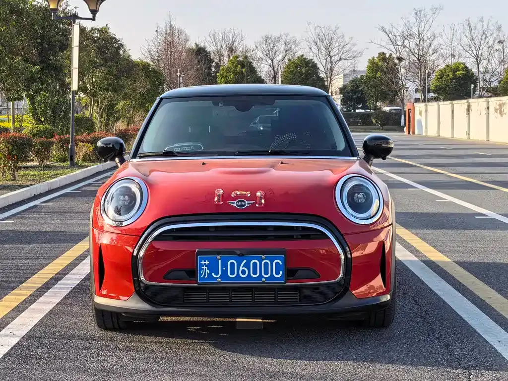 MINI Cooper (3-door) 2021 из CN, фото 2