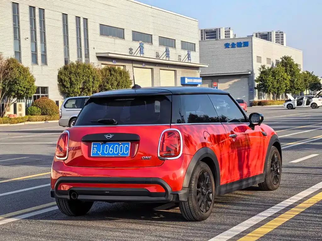 MINI Cooper (3-door) 2021 из CN, фото 10