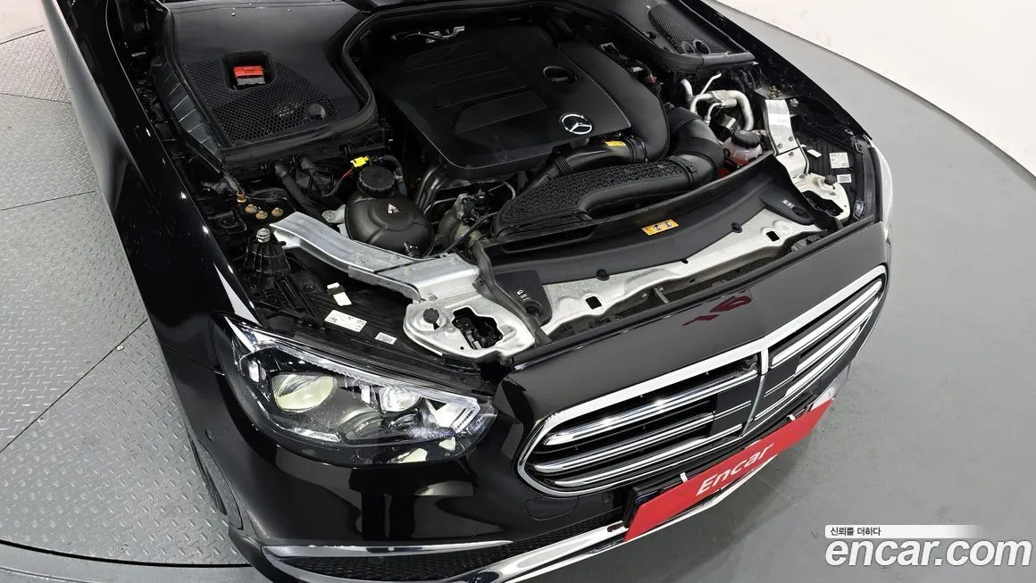 Mercedes-Benz E-Class 2023 из KR, фото 3