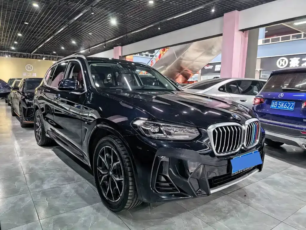 BMW X3 — фото 10