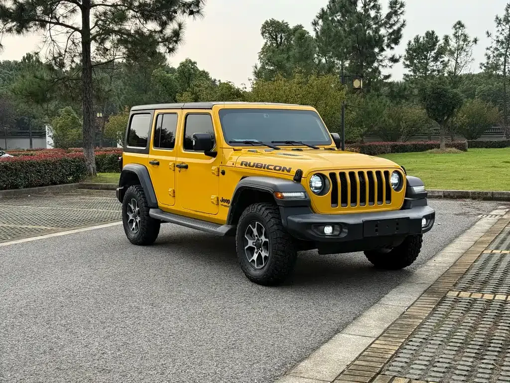 Jeep Wrangler — фото 5