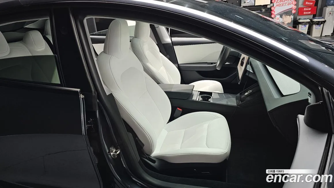 Tesla Model 3 2024 из KR, фото 8