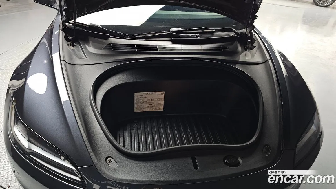 Tesla Model 3 2024 из KR, фото 6