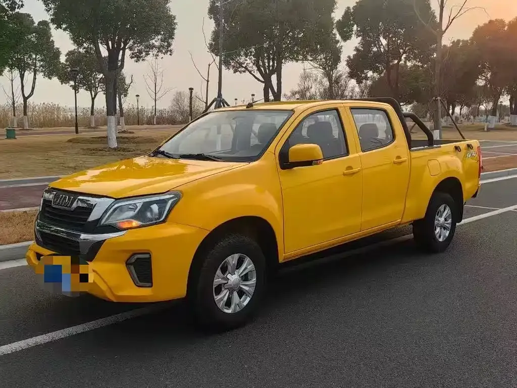 Isuzu RE-MAX 2024 из CN, фото 1