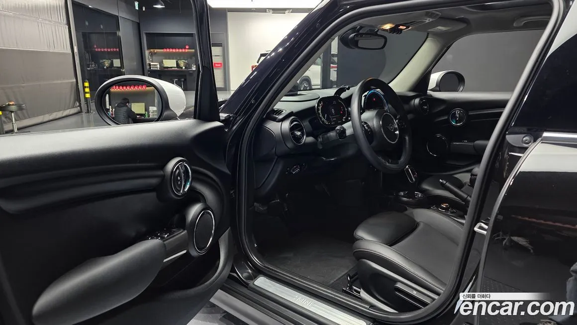 Mini Cooper 2021 из KR, фото 6