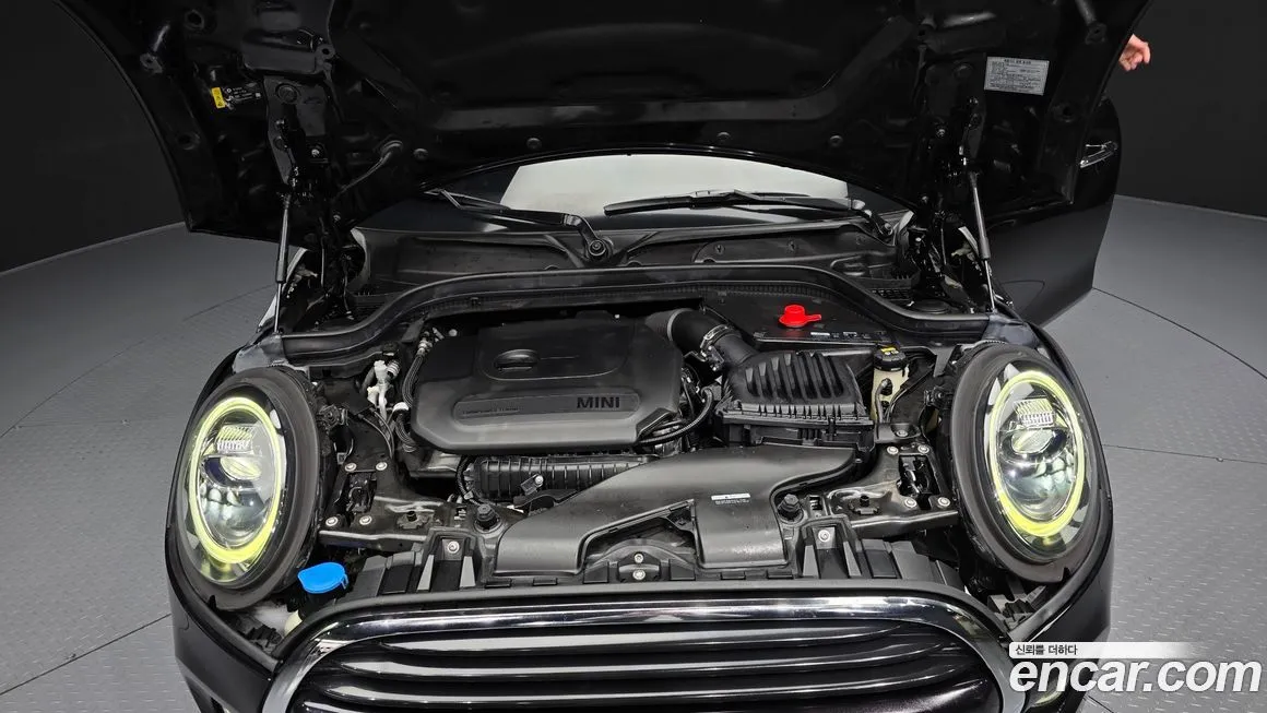 Mini Cooper 2021 из KR, фото 8