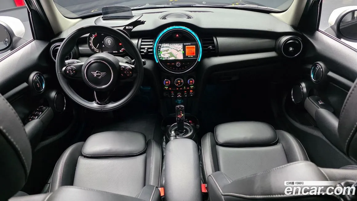 Mini Cooper 2021 из KR, фото 10