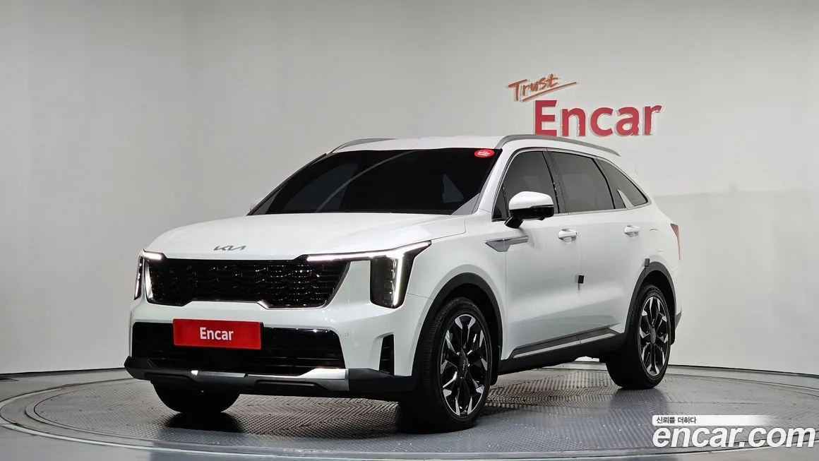 Kia Sorento — фото 1
