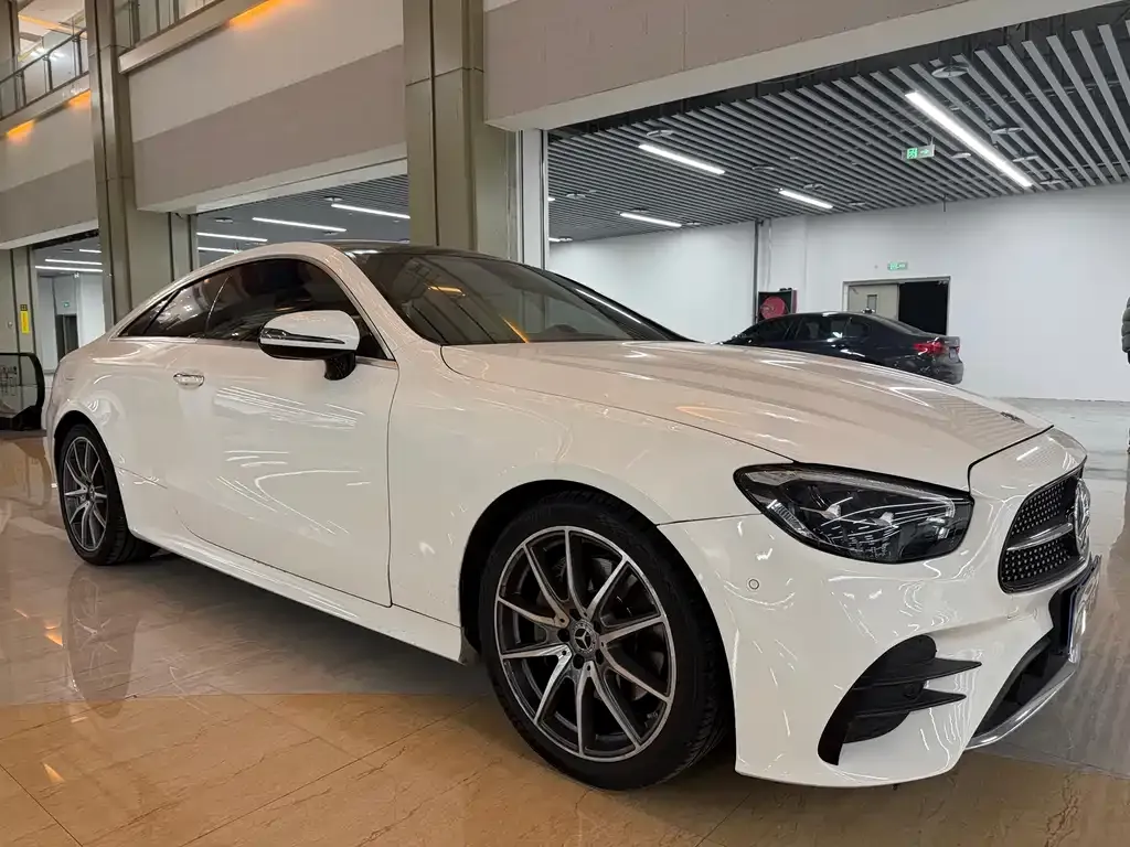 Mercedes-Benz E-Class (Import) — фото 6