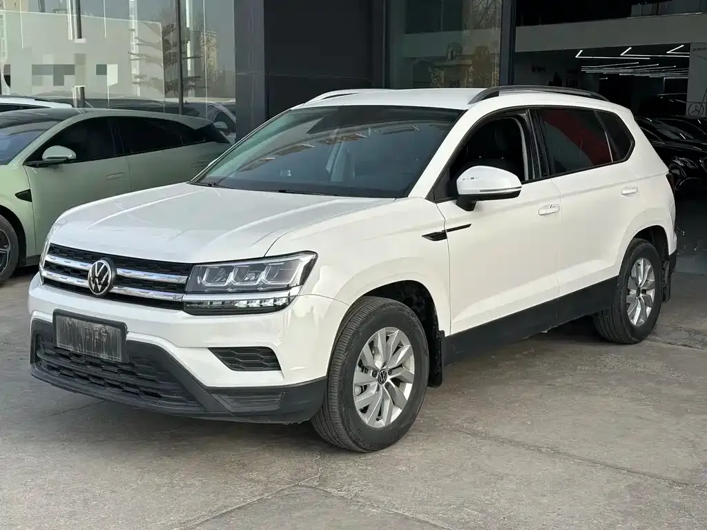 Volkswagen Tharu — фото 1