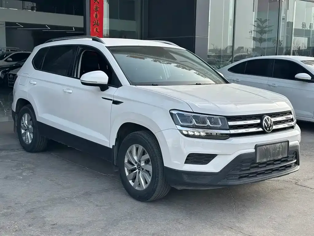 Volkswagen Tharu — фото 2