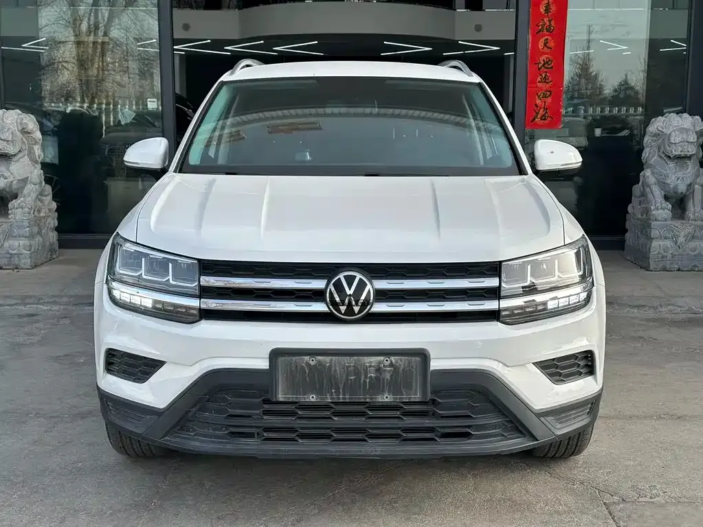 Volkswagen Tharu — фото 4
