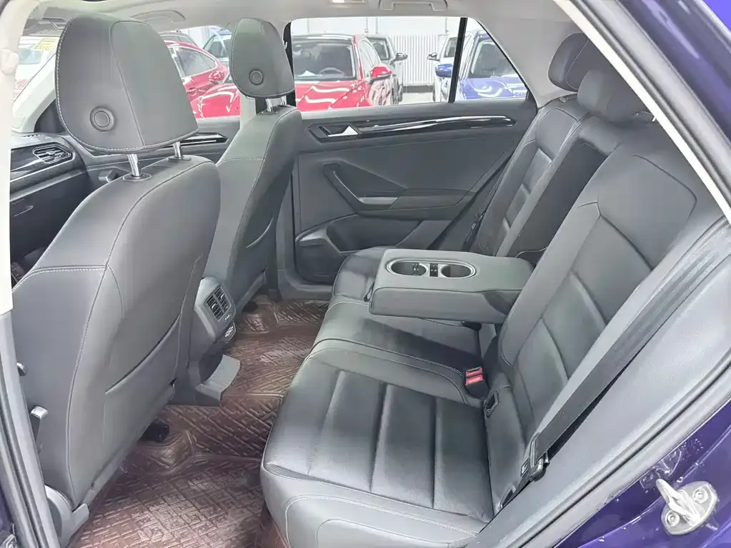 Volkswagen T-Roc 2021 из CN, фото 4