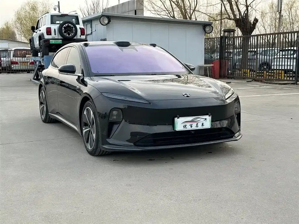 NIO ET5T — фото 10