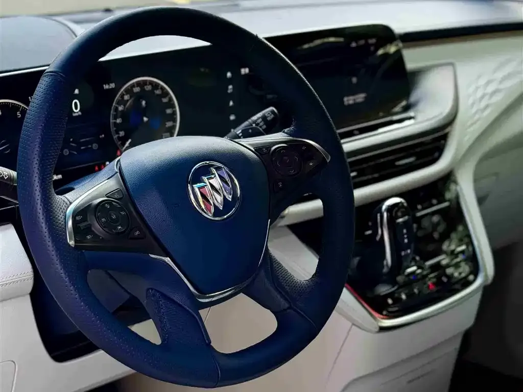 Buick GL8 2021 из CN, фото 9