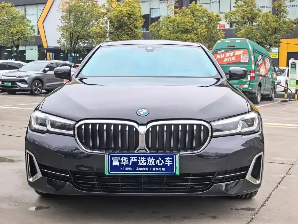 BMW 5 Series New Energy — фото 5