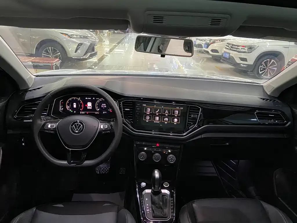 Volkswagen T-Roc 2022 из CN, фото 10