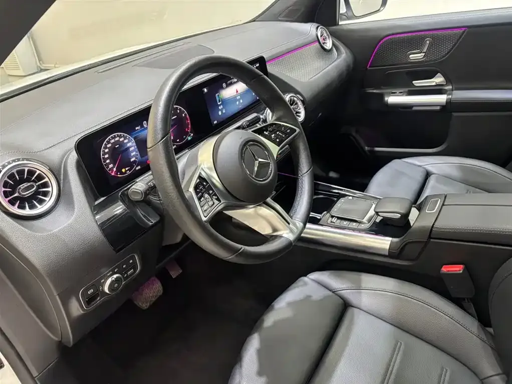Mercedes-Benz GLA — фото 9
