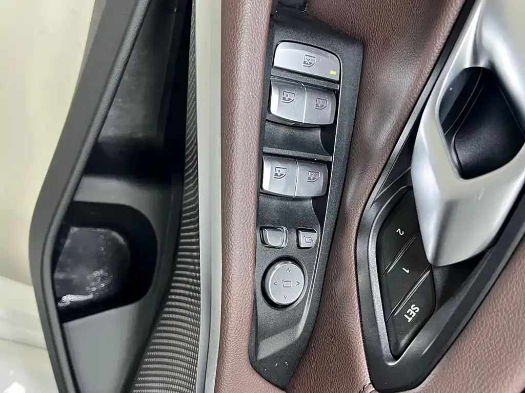 BMW 3 Series — фото 10