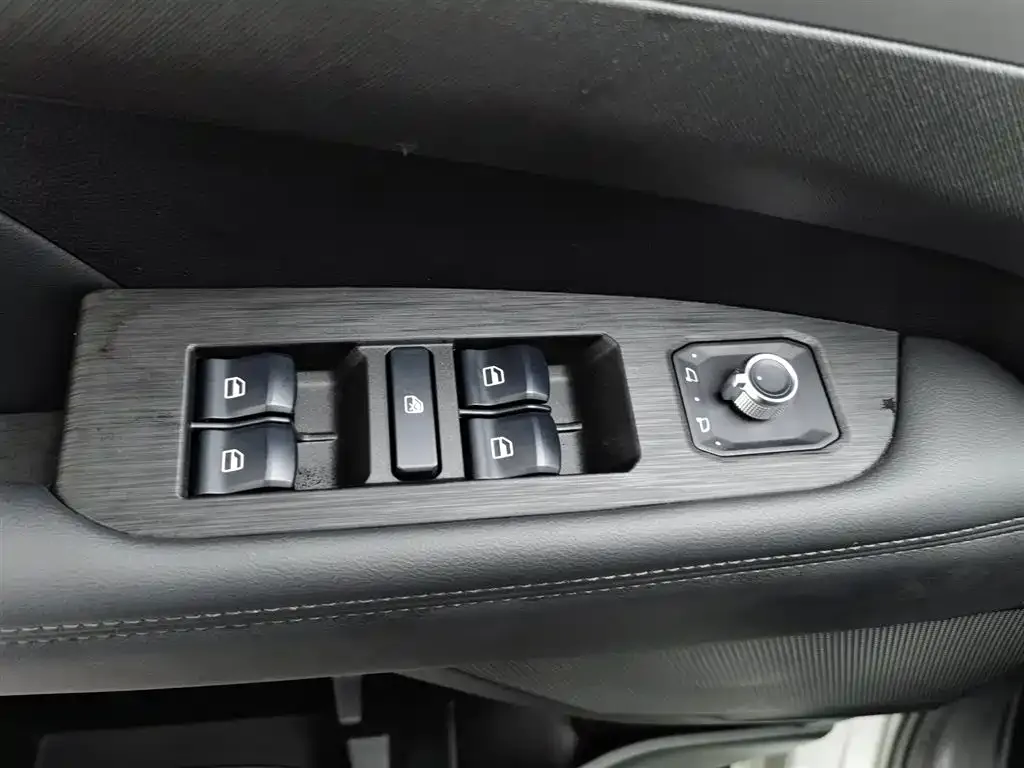 Haval H5 — фото 10