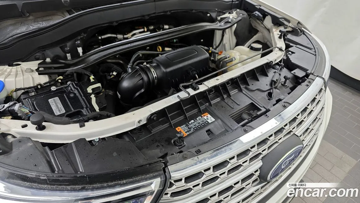 Ford Explorer 2021 из KR, фото 10
