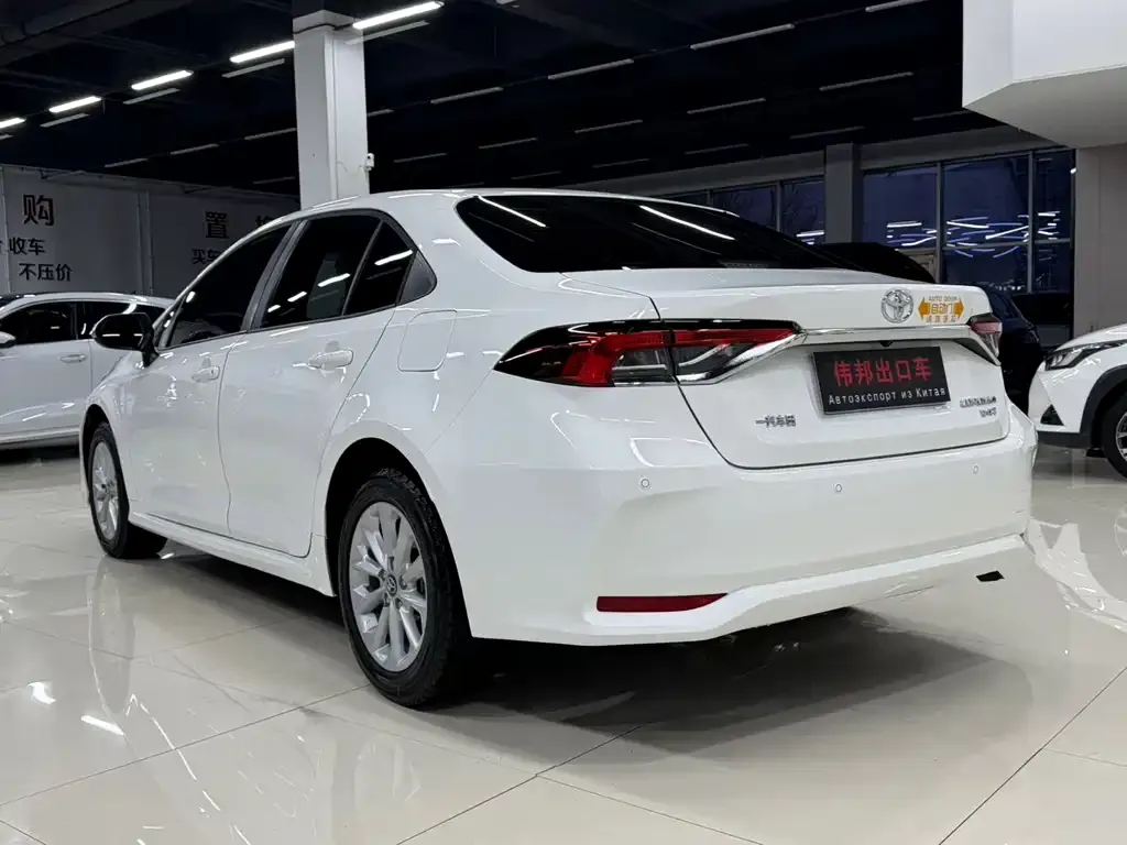 Toyota Corolla 2023 из CN, фото 5