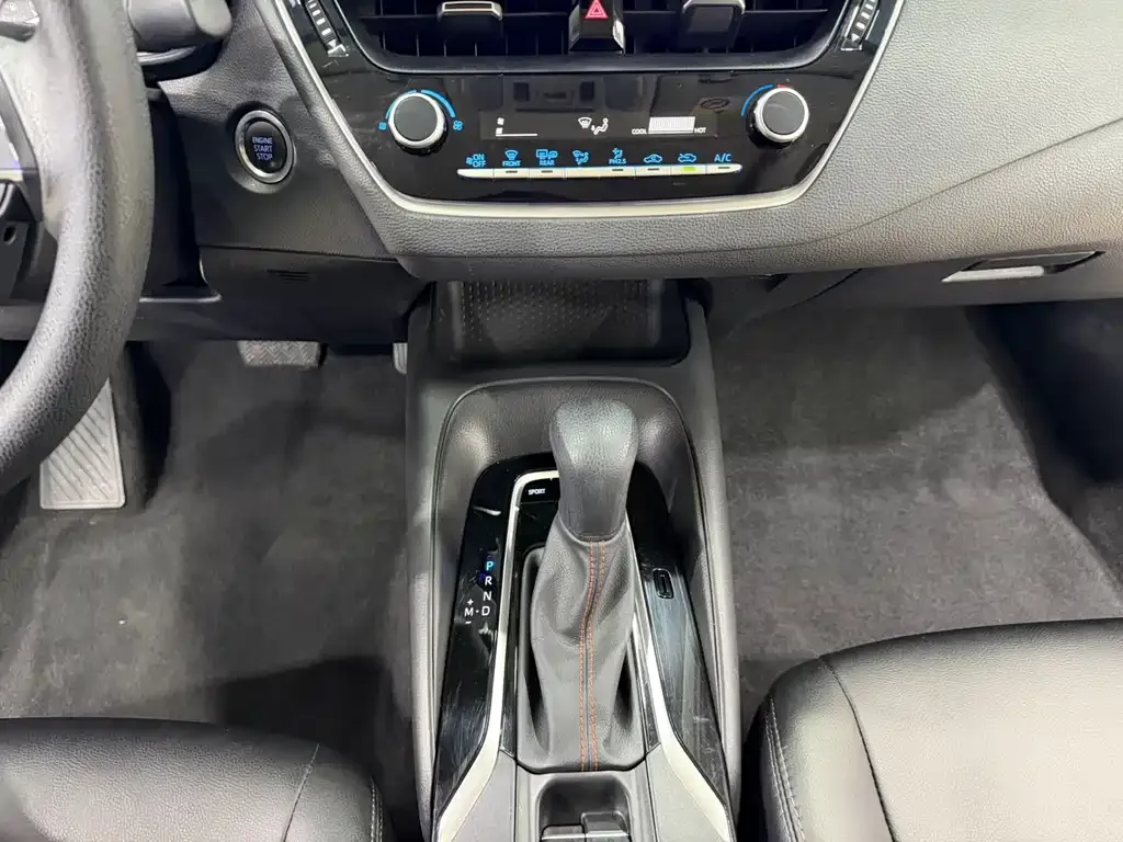 Toyota Corolla 2023 из CN, фото 8