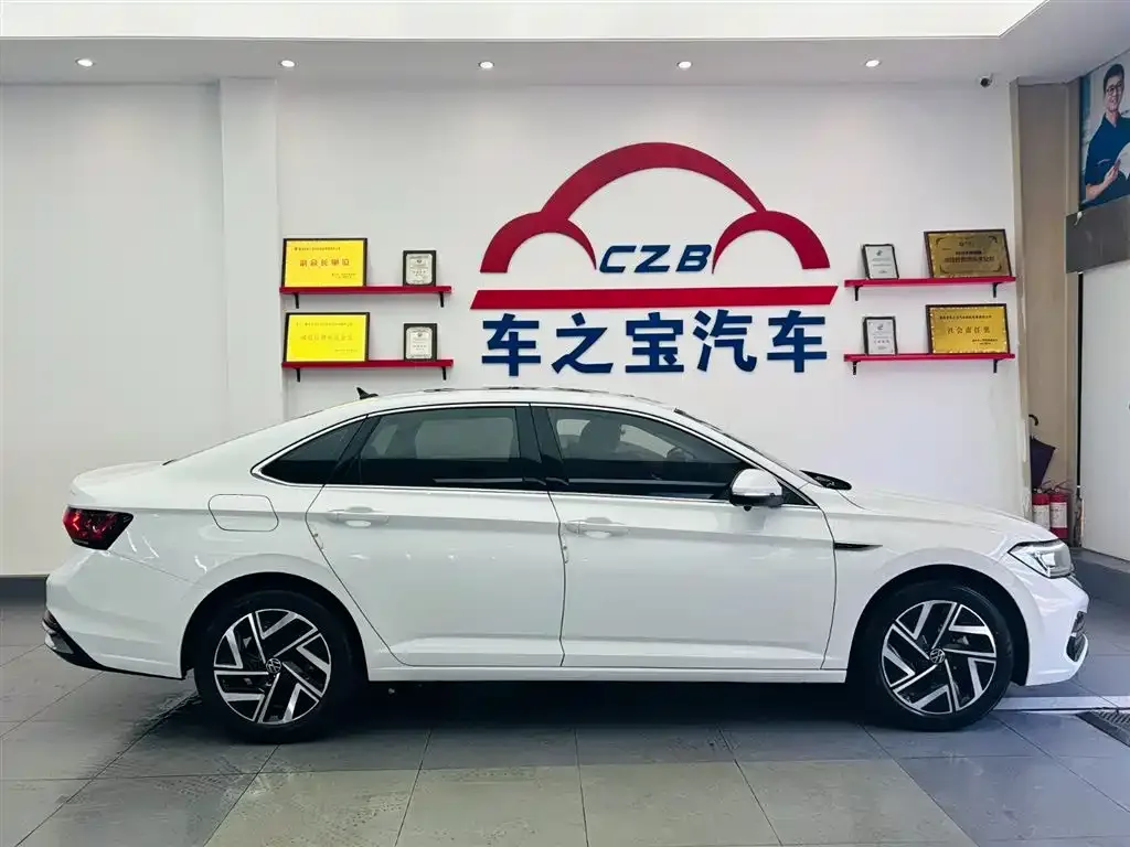 Volkswagen Sagitar 2023 из CN, фото 2