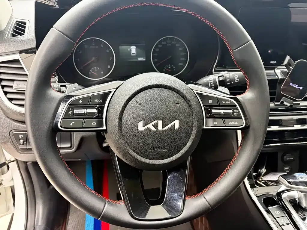 Kia KX3 — фото 9