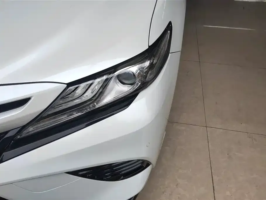 Toyota Camry 2021 из CN, фото 3