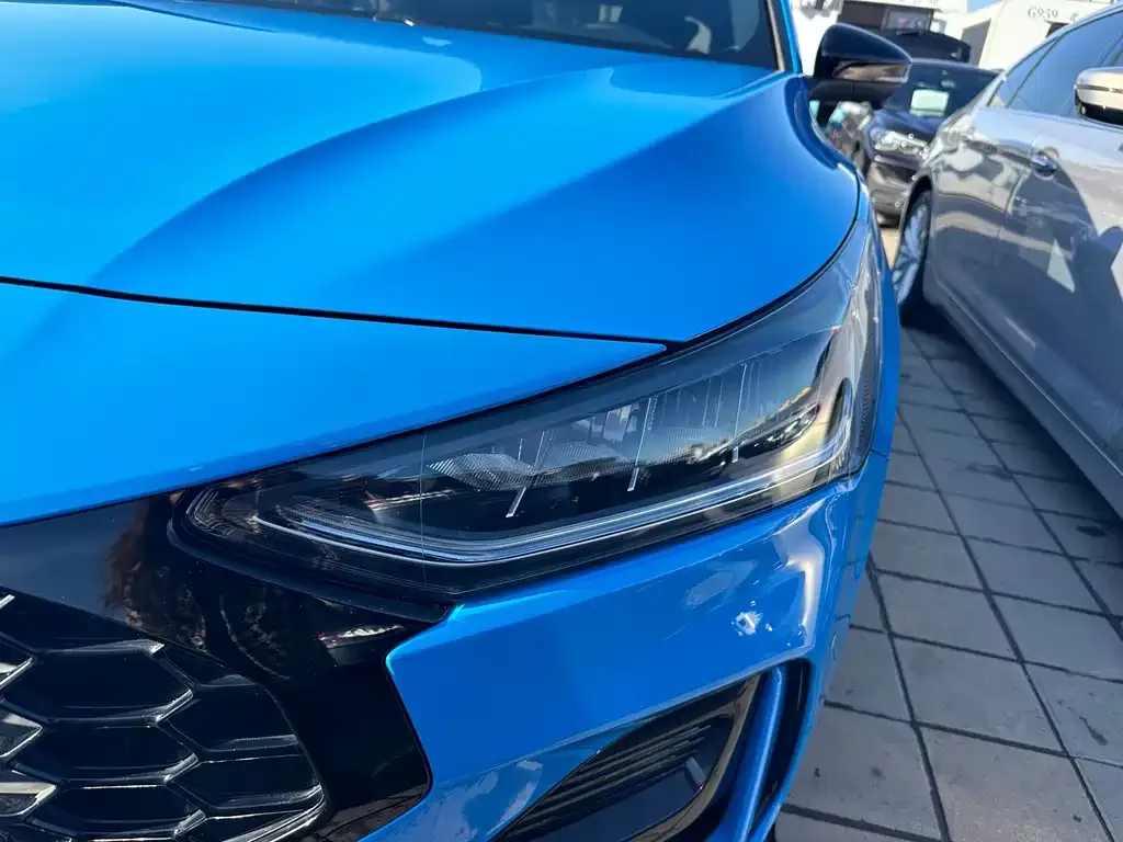 Ford Focus 2023 из CN, фото 6