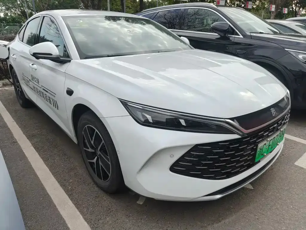 BYD Qin L — фото 2