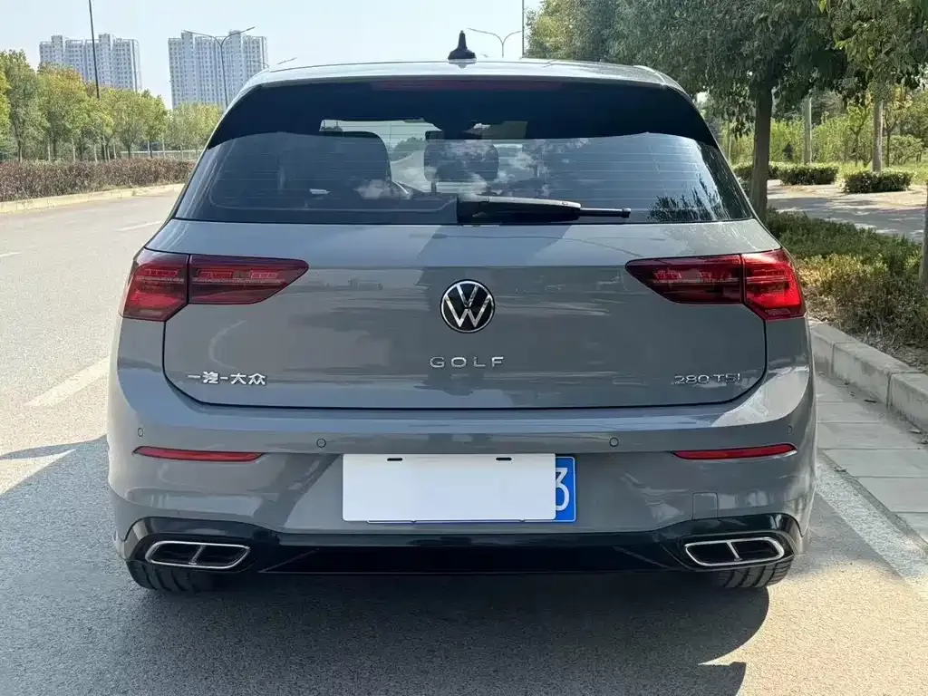 Volkswagen Golf 2022 из CN, фото 3