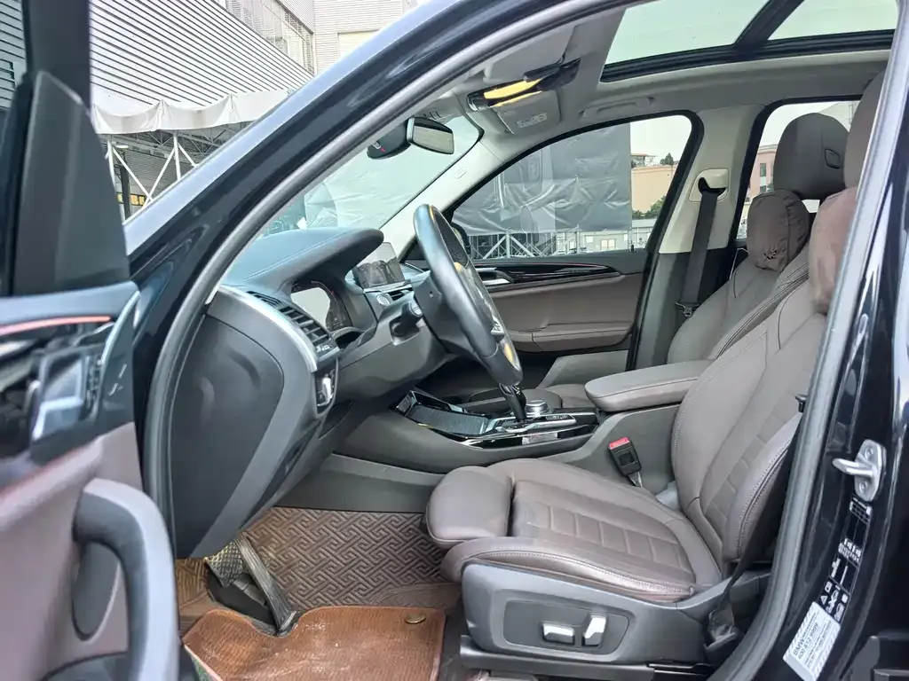 BMW X3 2021 из CN, фото 3