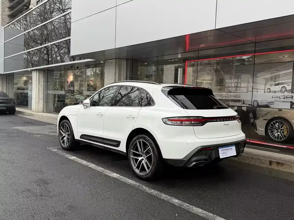 Porsche Macan — фото 6