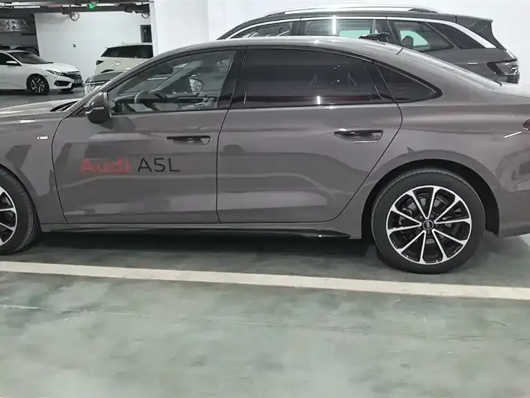 Audi A5L — фото 3